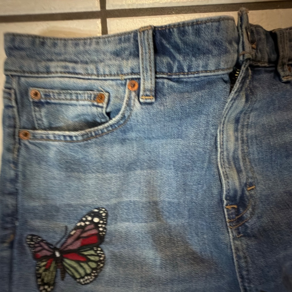 $139 Lucky Bridgette high rise slim straight jean w/butterfly embroidery 12/31 - Picture 13 of 16